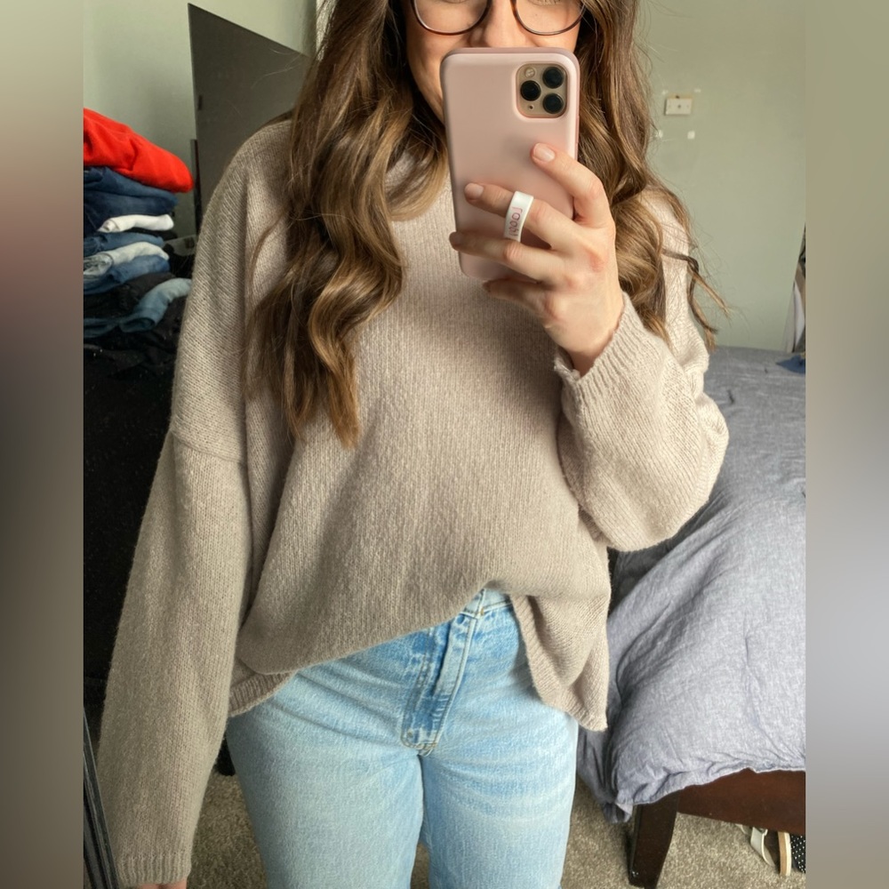 Daryl Ann x Pink Lily Light weight sweater